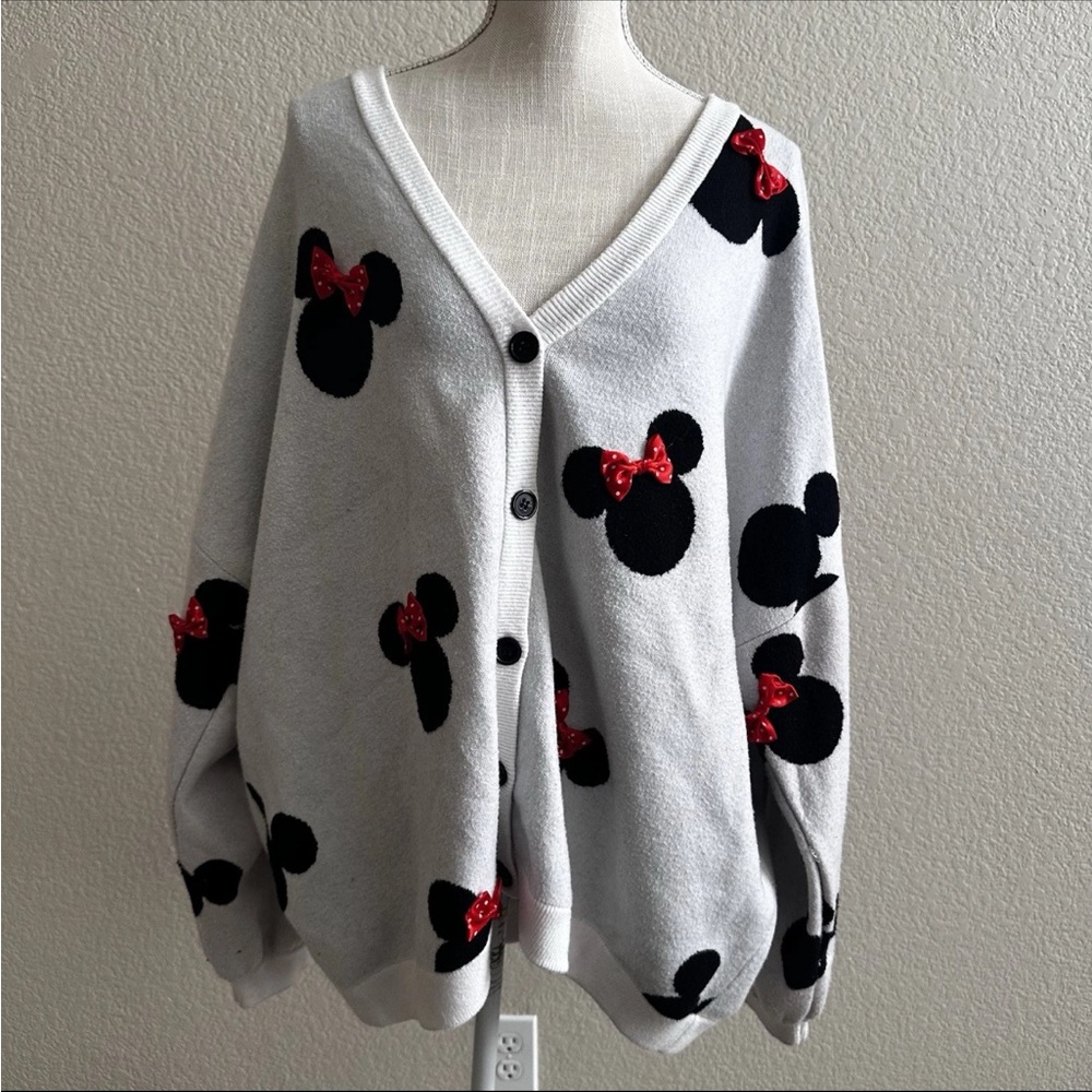 Hot Topic Disney Minnie Mouse Polka Dot Bows Button Cardigan Sweater 4X